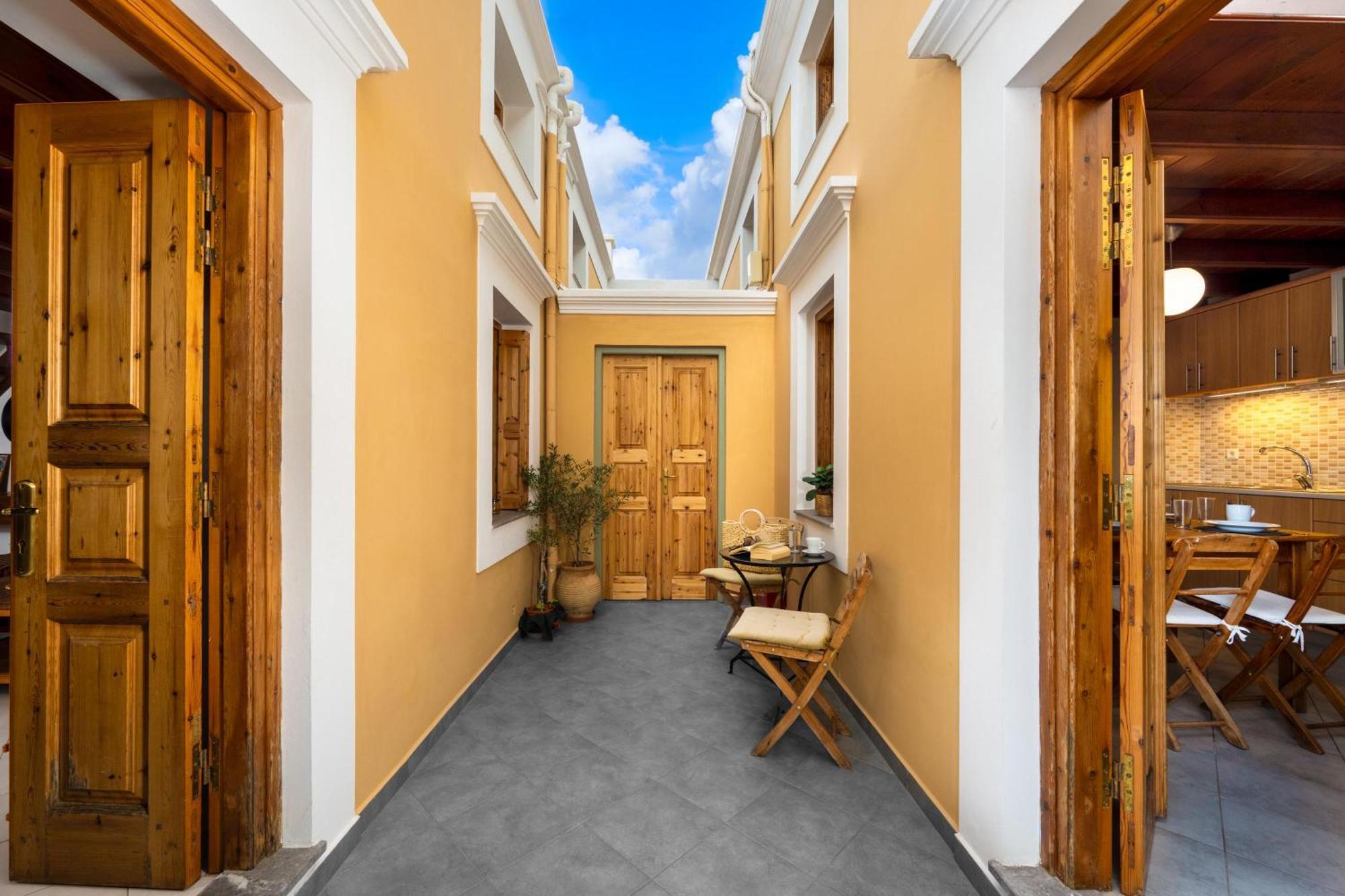 Over The Sea Apartments Symi Extérieur photo